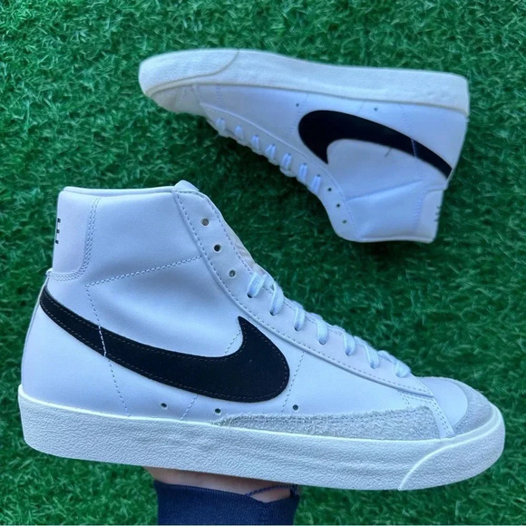 Nike Other - Nike Blazer Mid ‘77 White / Black